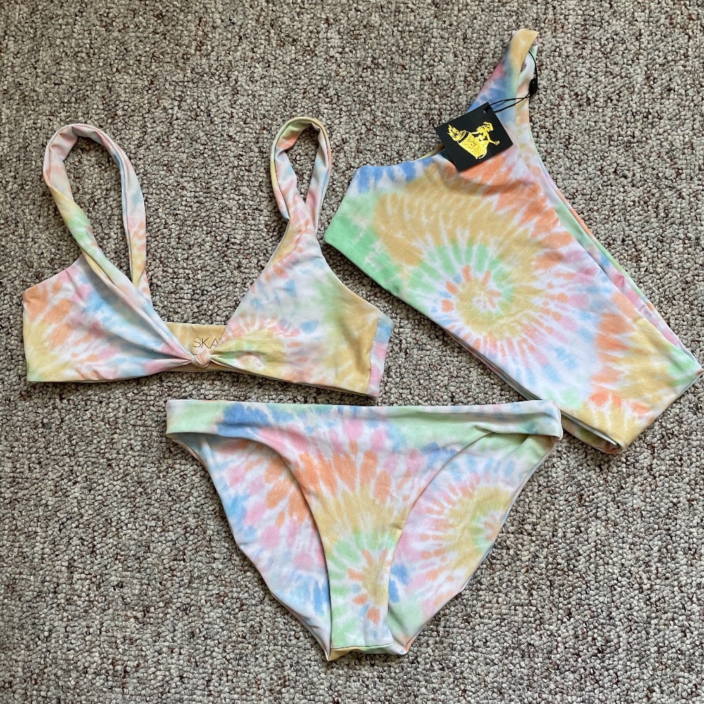 Salty Blonde x SKATIE collab bikini Oahu tie dye